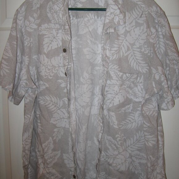 Grey Floral Pattern Casual Shortsleeve Button Up Shirt Men's Size Large - Picture 1 of 3